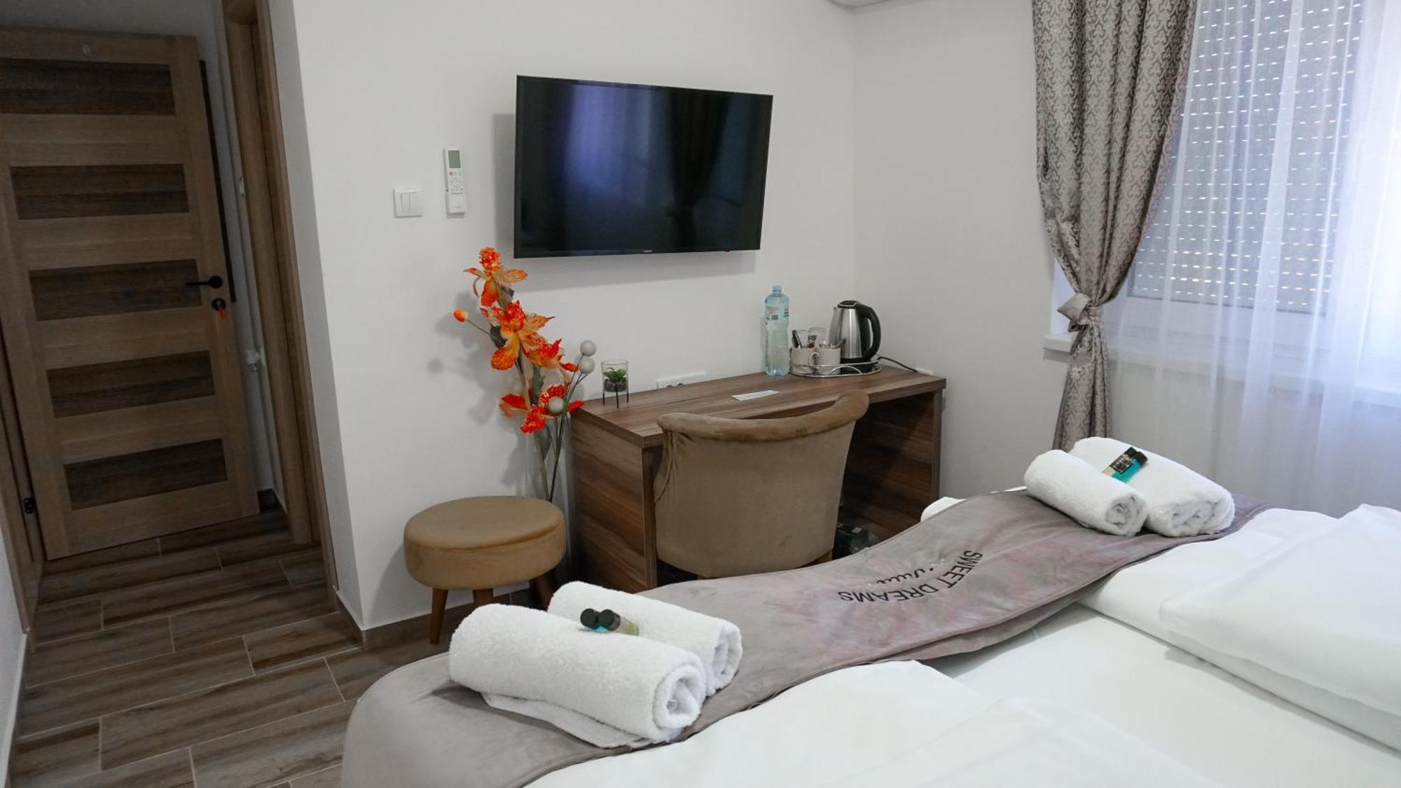 Villa Sweet Dreams โนวีซาด ภายนอก รูปภาพ