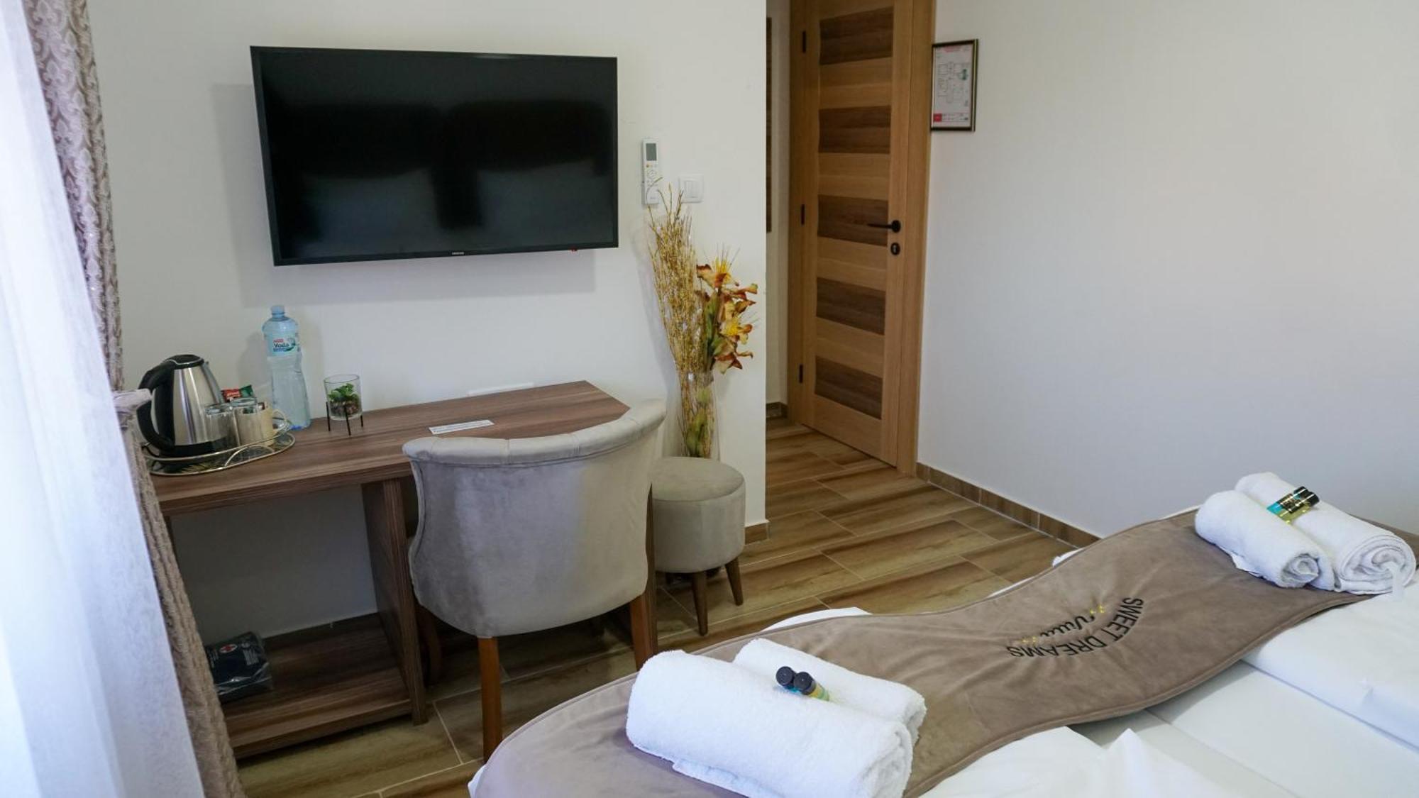 Villa Sweet Dreams โนวีซาด ภายนอก รูปภาพ